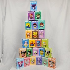 Scegli tra 57 Personaggi